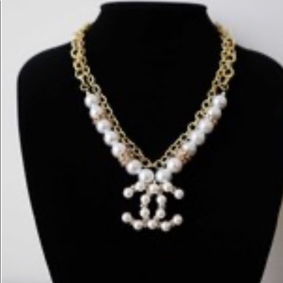 Pearl necklace - Picture 2 of 2